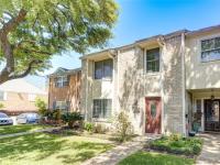 More Details about MLS # 52589538 : 1685 W SAM HOUSTON PARKWAY S